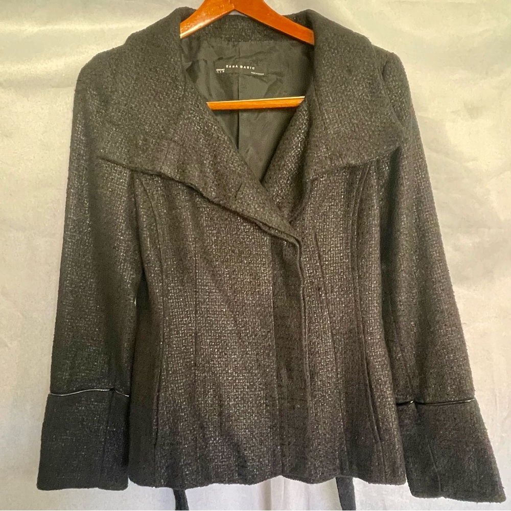 Zara Basic Black Jacket Outerwear Size Large Butt… - image 2